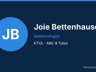 Joie Bettenhausen, meteorologist, KTUL