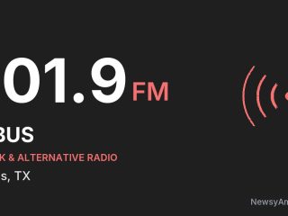 KBUS 101.9 FM, Paris, TX
