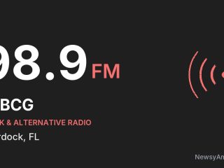 WBCG 98.9 FM, Murdock, FL