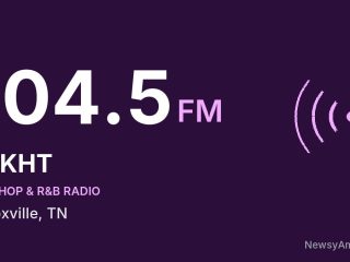 WKHT 104.5 FM, Knoxville, TN