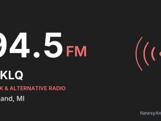 WKLQ 94.5 FM, Holland, MI