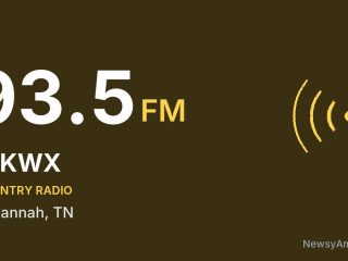 WKWX 93.5 FM, Savannah, TN