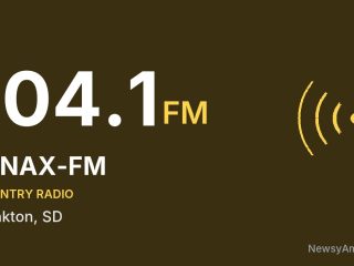 WNAX-FM 104.1 FM, Yankton, SD