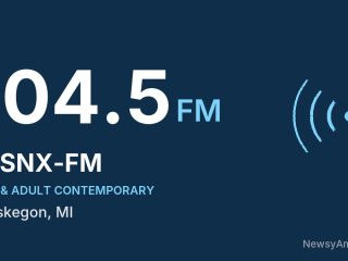 WSNX-FM 104.5 FM, Muskegon, MI